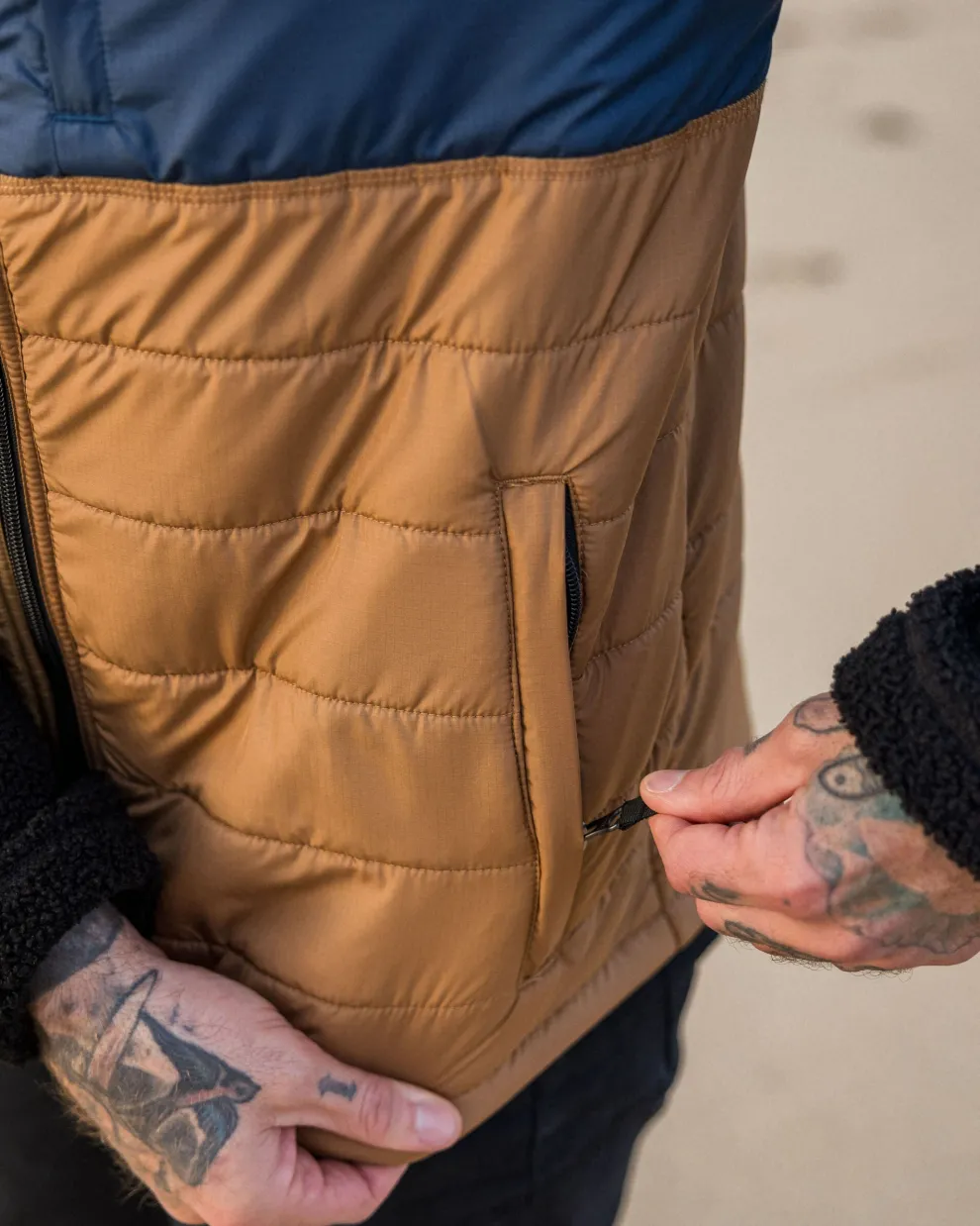 Born Explorer Recycled Polar-Lined Sherpa Fleece