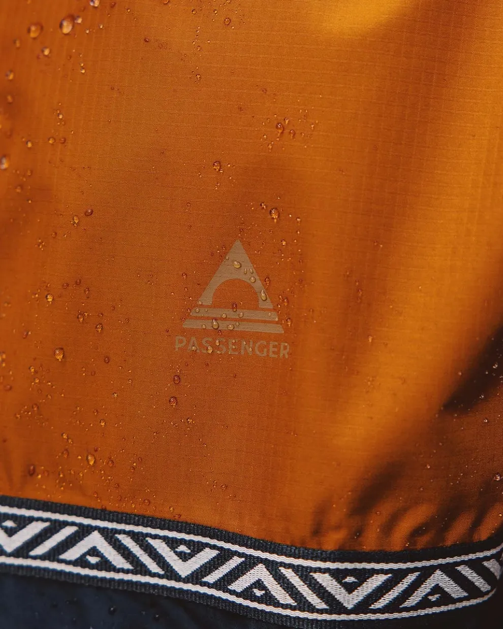 Flow 1/2 Zip Recycled Water Resistant Jacket