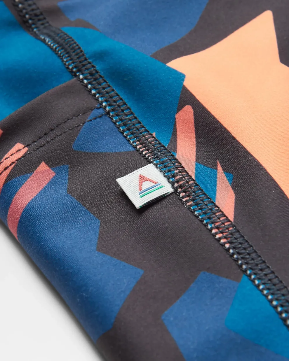 Fresh Air 2.0 Recycled Leggings