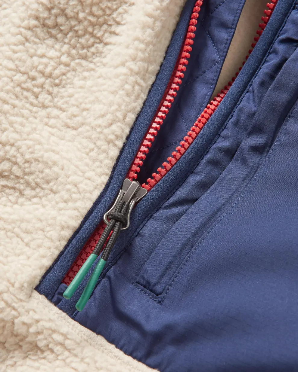 Offgrid 2.0 Recycled Sherpa Fleece