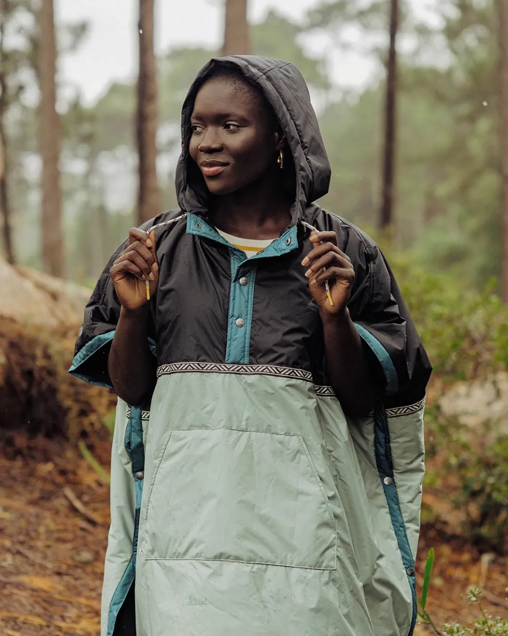 Outback Recycled Pull Over Changing Robe