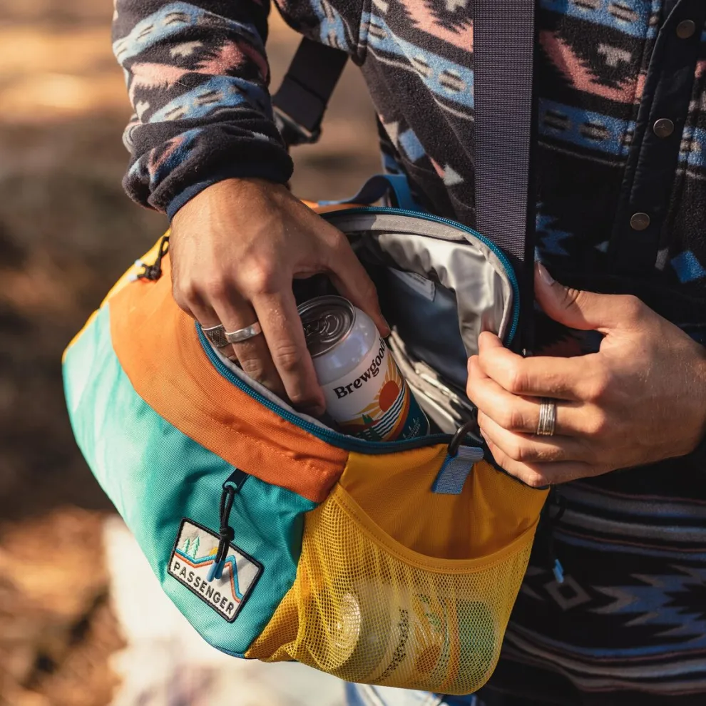 8-Pack Recycled Cooler Bag