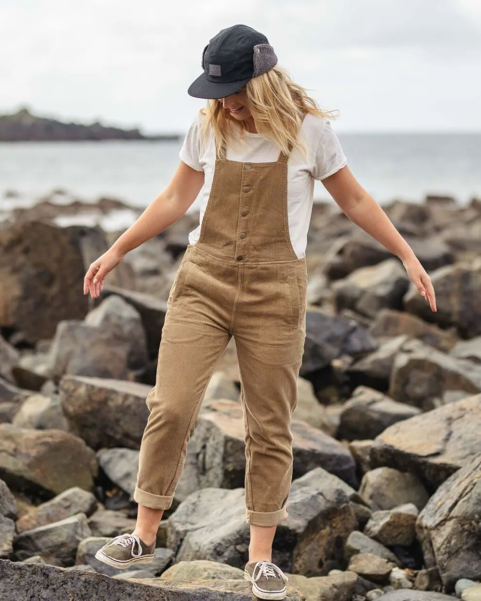 Tiaga Cord Dungarees